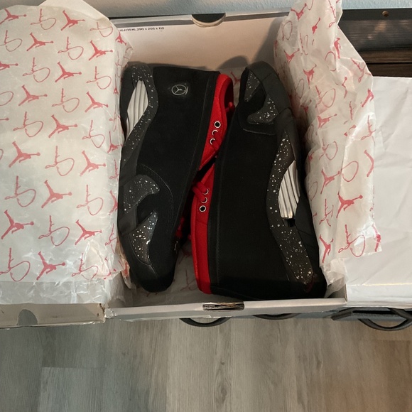 Air Jordan 14 Retro Low - Picture 4 of 5